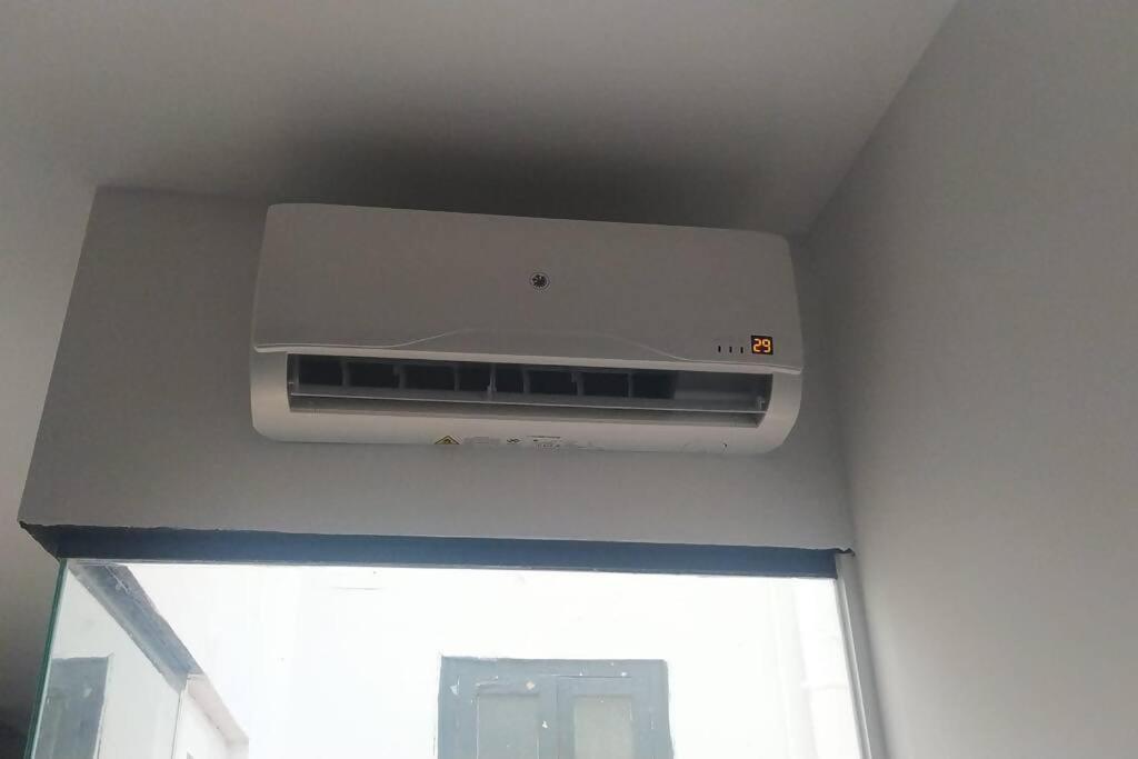 L Cparking Segun Disponibilidad Netflix Apartment Seville Exterior photo